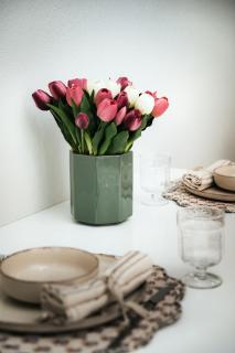 Sun Filled Cozy Flat in Prime Location - 4