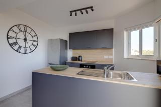 2 bedroom flat with balcony, valley views KARP1-8 - 5