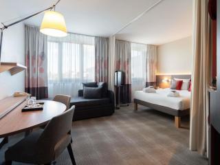 Novotel Suites Genève Aéroport - 1