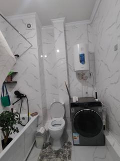 Heart of Bishkek- Studio with Everythyng Nearby - 7