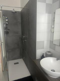 CASA ANELLA giardino privato LAGO VARESE MILANO - 6