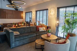 Wellness Villa with 2 Saunas, Jacuzzi & Grill Kota | 18 persons - 9