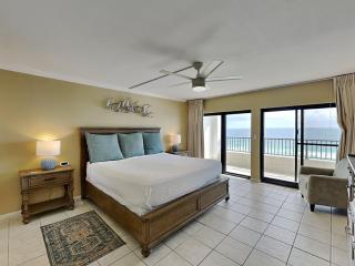 Breakers East #806 - 1