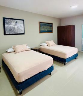 Kundera Hotel Boutique - 1