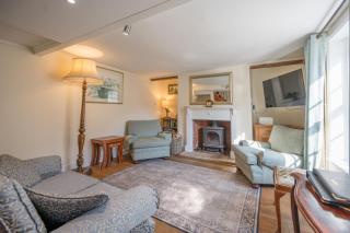 2BR Coastal Cottage in Aldeburgh - 9