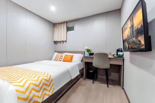 Ruberman River View Hongyadong Jiefangbei Hotel - 0