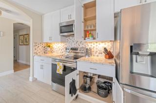 Waterfront Cocoa Beach Retreat with Heated Pool, Dock & Near Beach, Downtown - 2