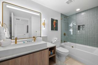 Stylish Studio with Free Parking and Top Amenities - 4