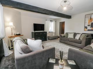 2 Manorhouse Farm - 4