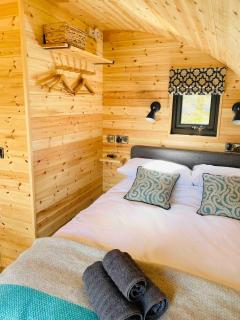 Magical Island cabin overlooking the sea - 9