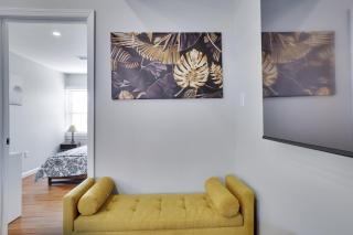 2BR Apt Near EWR & NYC • Workspace + Parking - 7