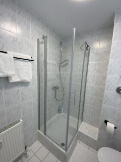 Balcony - Central Apartment - Free Parking - 3