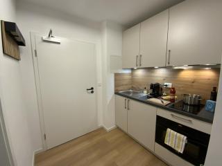 Balcony - Central Apartment - Free Parking - 2