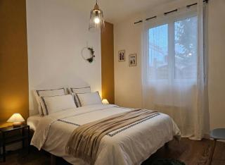 2 maisons réunies de plain-pied 6 chambres hypercentre et à 300 m de la plage Accueil humain - 6