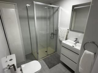 Location is very quiet ! - 6