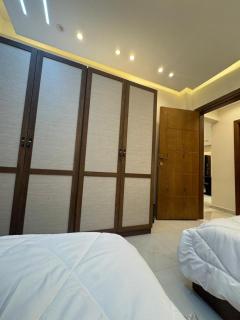 Luxury Smart Apartment 3 Bedrooms 2 bathrooms with stunning balcony - 6