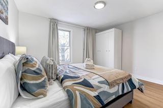 Tor 17 Henderson Ave - 3