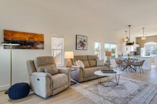 Private Golf Cart! 55-Plus Green Valley Getaway - 5