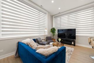 Modern 2-BD 2-BA Retreat near Medical District - 3