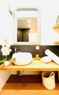 EL COCOONING - Logement Entier - Cœur de Ville - Proche Basilique & Gare - 5