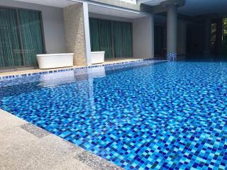 Spacious studio with Balcony on Bangtao beach - 3