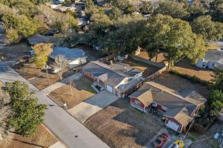 Spacious 4BR Home Near Beach Backyard Sleeps 10 - 1