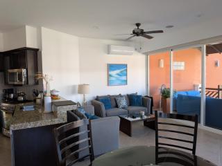 433 - Two Bedroom Ocean View - 7