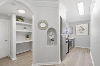 1BR Apartment | Kitchen | W/D | North Dallas - 3