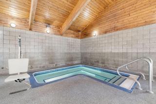 AmericInn by Wyndham Valley City Conference Center - 5