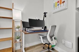 FiDi Studio w Work Setup by Anyplace - 11712 - 6