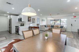 Private Pool & Game Room 6 Mi to Hard Rock Stadium - 3