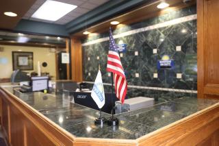 Days Inn by Wyndham Pittsburgh - 7