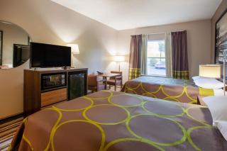 Super 8 by Wyndham La Grange KY - 6