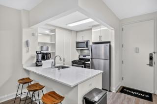 FiDi 1 BR w Work Setup by Anyplace - 11729 - 1