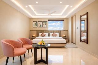 The PratiQ Luxe - Paschim Vihar - 6
