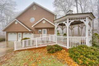 Getaway Near Hidden Valley Resort and Seven Springs - 0