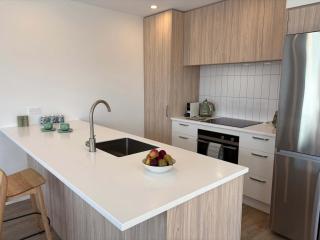 Central Dunedin Stay with Park Views - 7