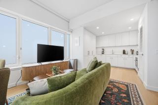 Greenpoint 1BR w Work Setup by Anyplace - 11741 - 7