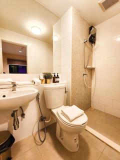 Comfy Plum West Gate Condo 1 Bedroom 1 Bathroom - 5