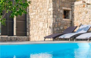 Stunning Home In Makarska - 3