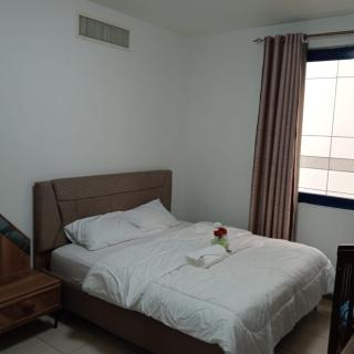 fully furnished 3BR Corniche in heart of Abu Dhabi - 1