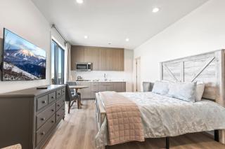 KBM Resorts The Mason Free shuttle to Deer Valley East Access Gondola Pool Hot tubs Gym Jordanelle Views MAS-2004 - 7