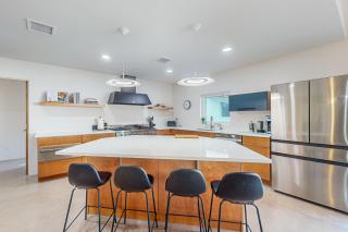 Charming Chandler retreat with pool, guest house, pickleball and putting green! - 8