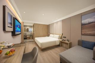 Atour Hotel Weihai City Center - 3