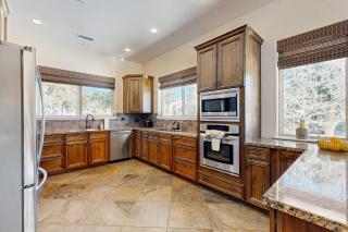 Spacious home w game room & large covered patio - access to shared pool hot tub - 1