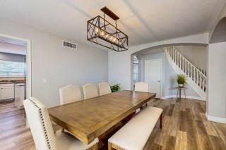 Luxury home with pool & pool spa, ping-pong, fire pit, & BBQ grill - dogs ok - 4