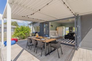 Beach House at 406 - Walk to the beach - 9