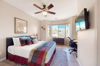 Sunny townhome with a lovely patio & WD - pool, game room, and gym access - 3