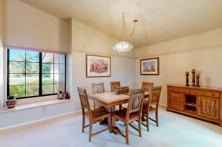 Radiant desert stay with pool and tennis access - mountain views, dogs ok - 4