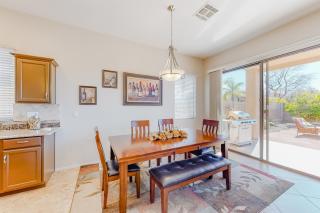 Contemporary & comfortable home with a pool, WiFi, washer, dryer & central air-conditioning - 6